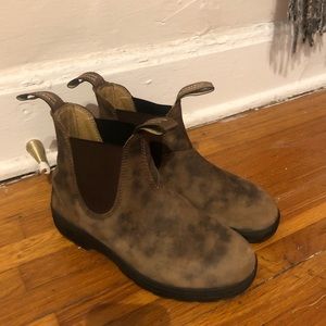 585 blundstone boots
